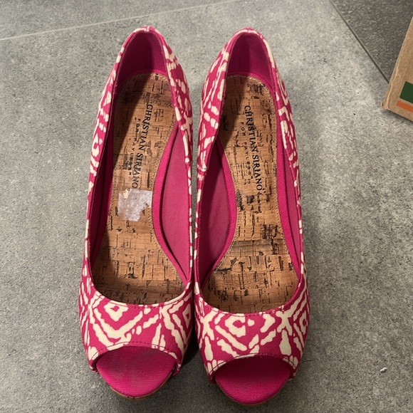 Christian Siriano for Payless size 8.5 - Picture 2 of 6
